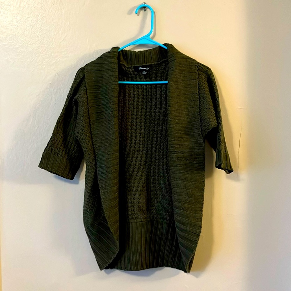 Forever 21 Dark Green Flyaway Knit Short Sleeve Cardigan Shawl S